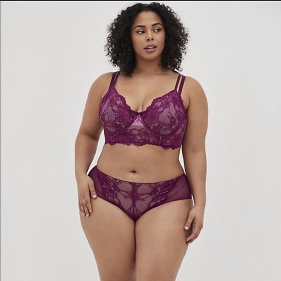 ❌SOLD❌ Torrid (Size 4) Matching Bralette & Hipster Panty Set - Picture 2 of 5